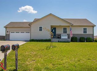 6313 Copperleaf Dr, Wamego, KS 66547