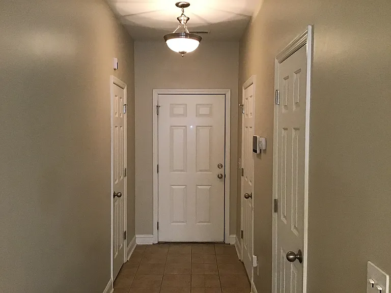 142 Cotillion Cres — Photo 5