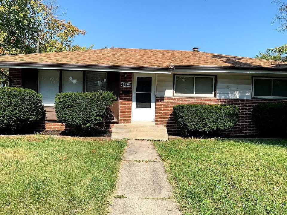 1st image of 8238 W Glen Ave