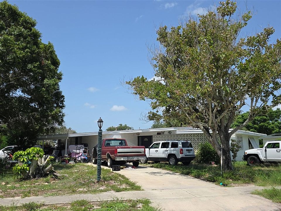 2nd image of 1126 Cable Ln NE