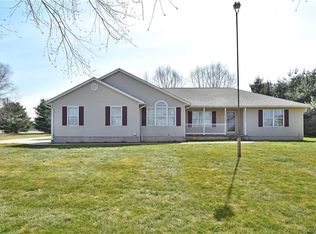 7500 Fenton Rd, North Bloomfield, OH 44450