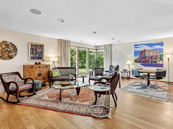 3 Waushara Circle, Madison, WI 53705