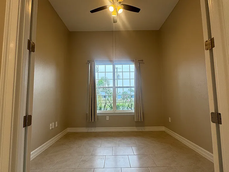 15523 Aron Cir — Photo 5