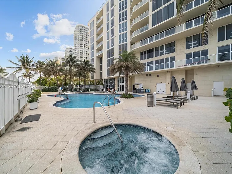 16699 Collins Ave #3009 — Photo 15
