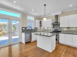 986 18th St, Oakland, CA 94607