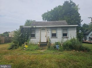 649 Fox Run Rd, Sewell, NJ 08080