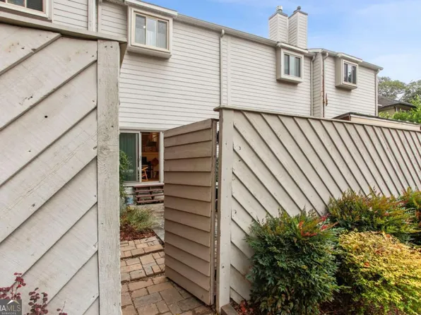 835 Glendale Ter NE APT 2, Atlanta, GA 30308