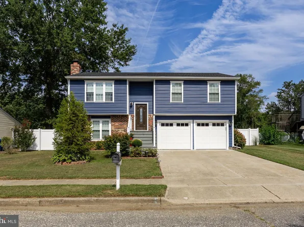 18 Sherwood Ln, Westampton, NJ 08060