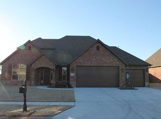 2327 Hosta Dr, Fayetteville, AR 72704