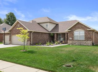 304 E Sequoia St, Republic, MO 65738