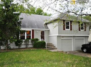 1015 N Cooper St, Olathe, KS 66061