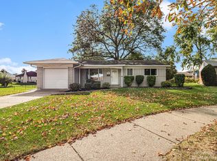 35579 Scone St, Livonia, MI 48154