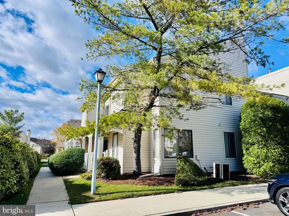 1403 Roberts Way, Voorhees, NJ 08043