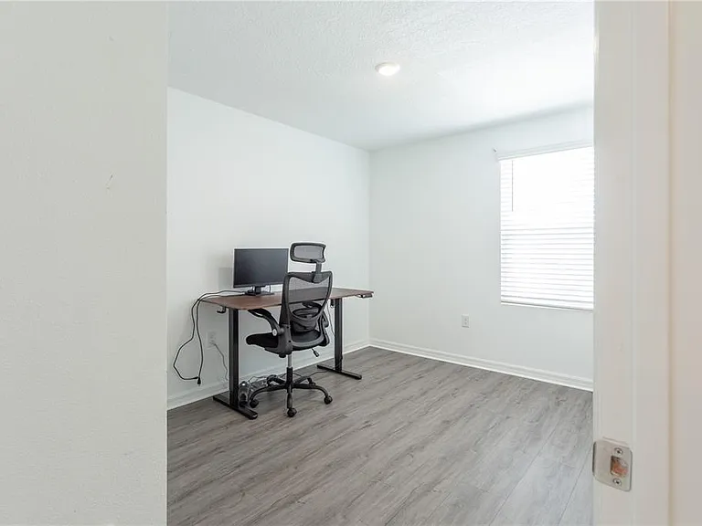 8473 Lunar Skye St — Photo 40