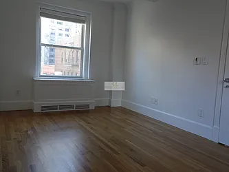 Rented by Rossi Living