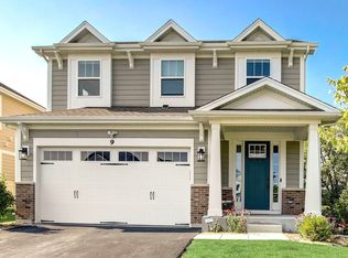 9 Potter Ct, Hawthorn Woods, IL 60047