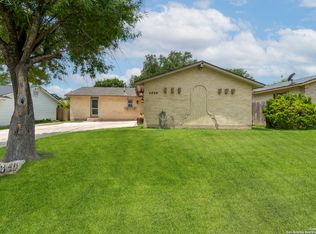 4830 Casa Bello St, San Antonio, TX 78233