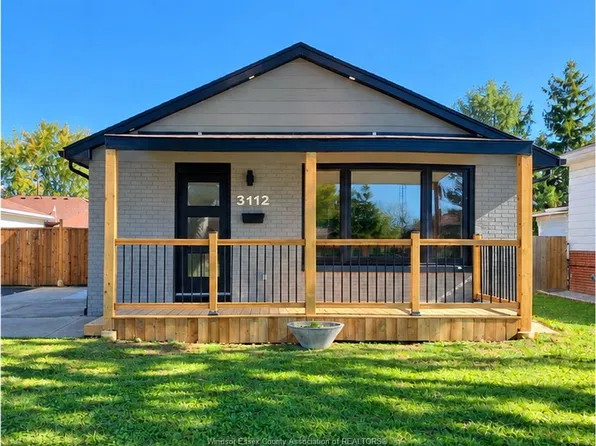 3112 Austen Dr, Windsor, ON N8T 1Z5