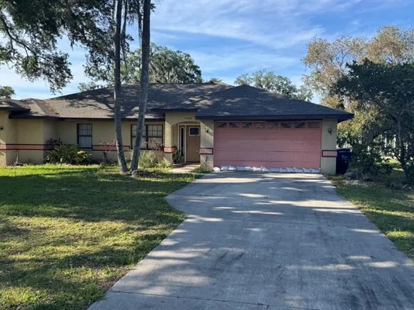 2102 28th Street Ct E, Palmetto, FL 34221