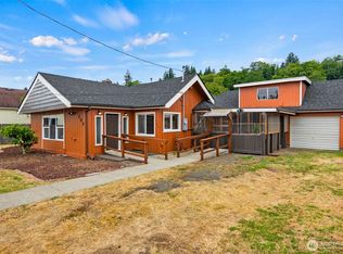 107 Eklund Avenue, Hoquiam, WA 98550