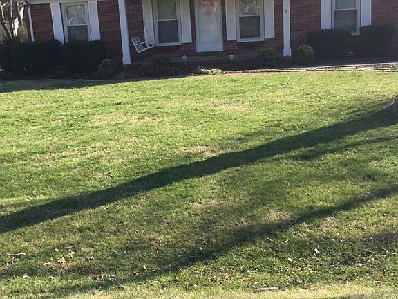 3rd image of 1707 Keenland Dr