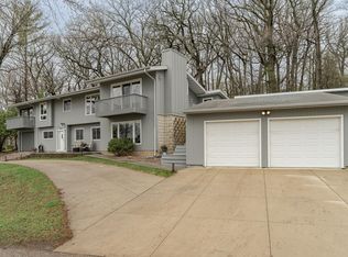 1509 Woodland Dr SW, Rochester, MN 55902