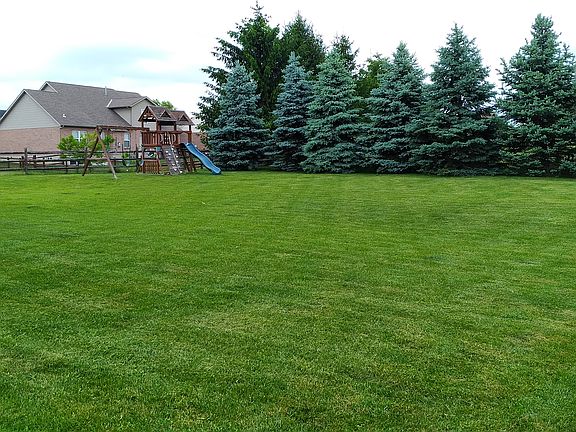 5th image of 6825 Stillington Dr