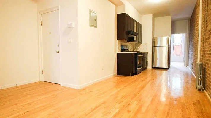 Rented by Nooklyn NYC LLC | media 11