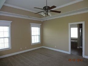 4th image of 150 Southern Hills Dr