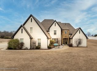 4388 Skyline Dr, Hernando, MS 38632