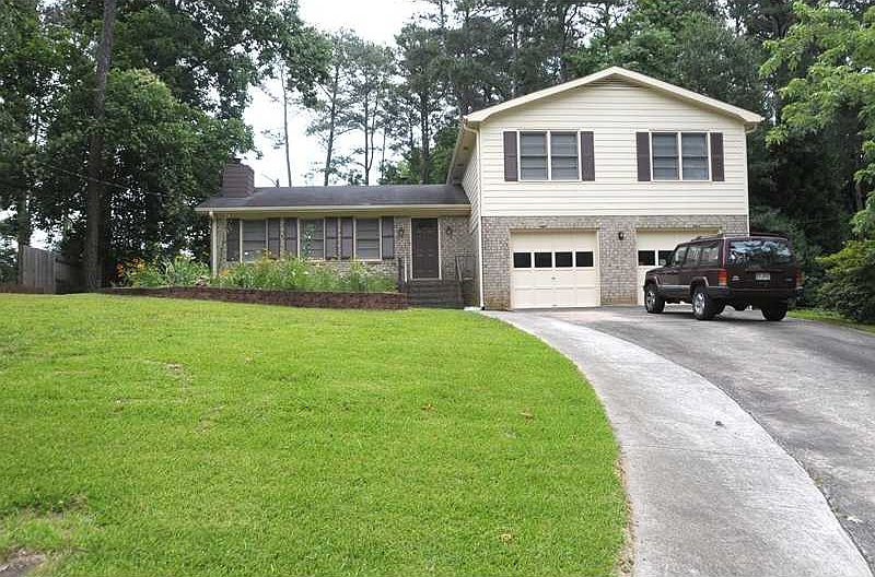 1st image of 1667 Brantford Dr