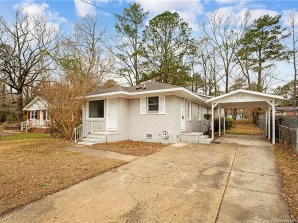 930 Weiss Ave, Fayetteville, NC 28305