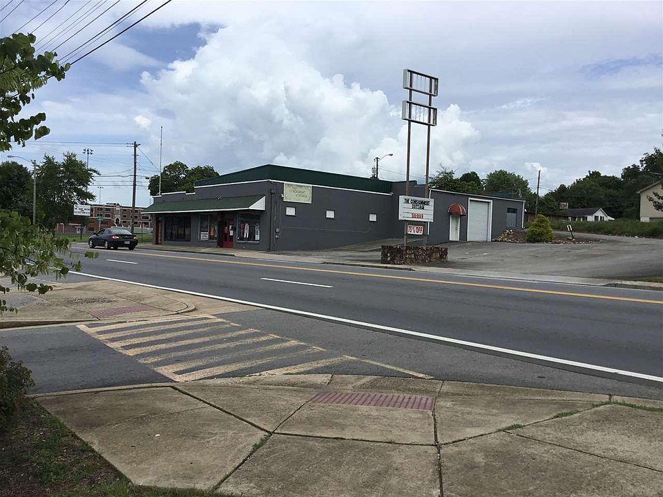1st image of 128 E Morris Blvd