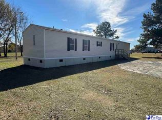 1232 Charles Leondas Rd, Bennettsville, SC 29512