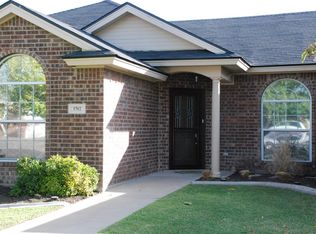 1702 Louise Dr, San Angelo, TX 76901