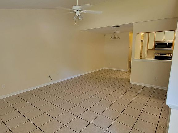 3rd image of 1350 Castelnau Ct
