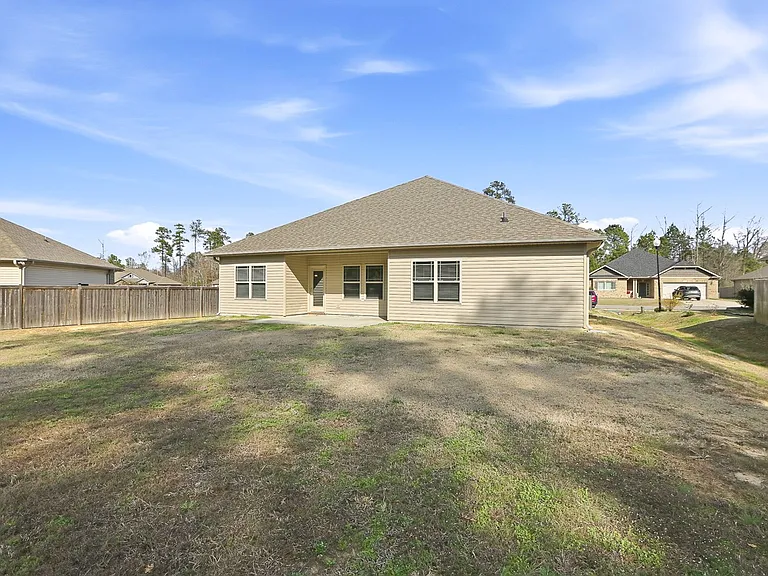 52 Woodwater Cir — Photo 42