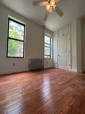 Rented by Compass | media 7