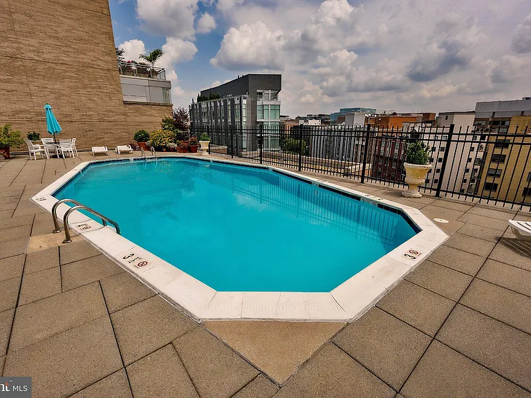 2201 L St NW #217 — Photo 25