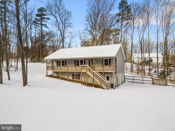 25 Brookview Ln, Front Royal, VA 22630