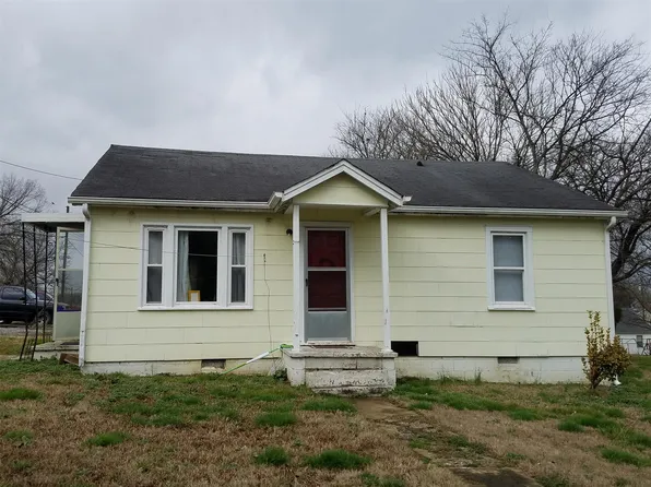 308 7th Ave, Fayetteville, TN 37334