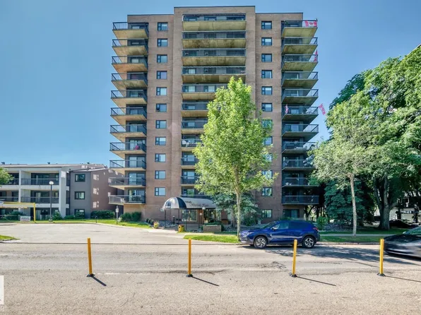 10545 Saskatchewan Dr NW #806, Edmonton, AB T6E 6C6