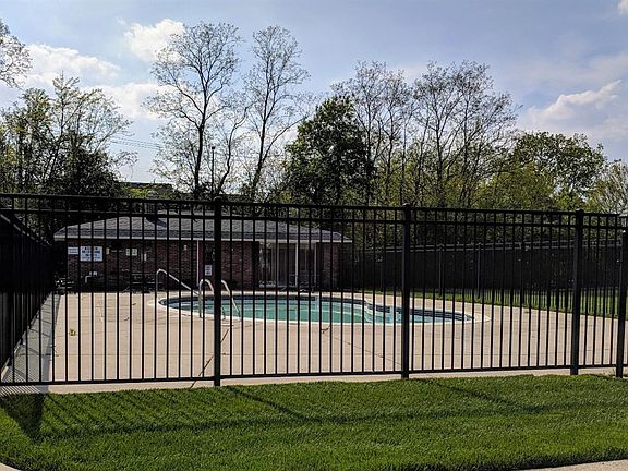 3rd image of 29444 Bobrich St #57
