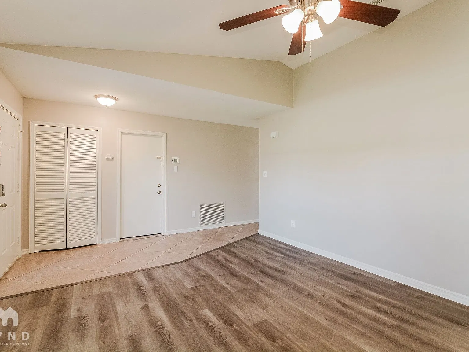 3 bed, 2.0 bath, 1534 sqft, $2,175 — Photo 4