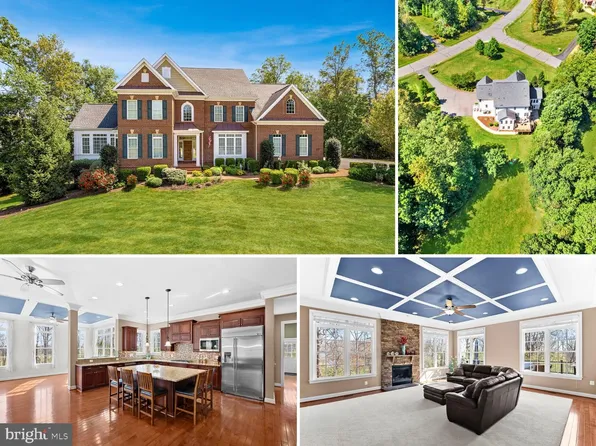 15806 Waterford Creek Cir, Hamilton, VA 20158