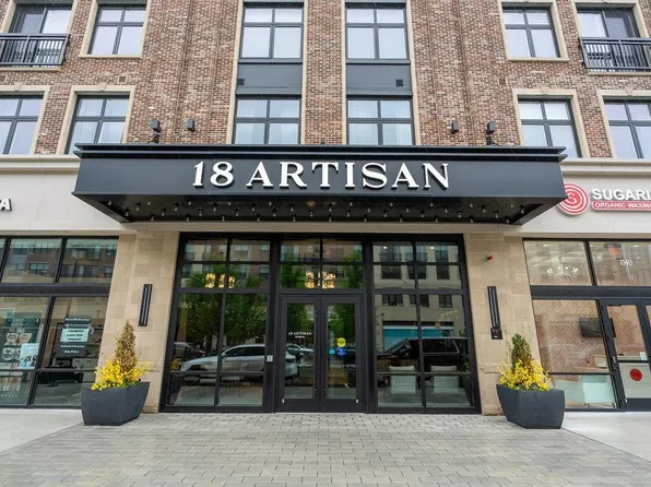 18 Artisan Drive #417, Salem, NH 03079