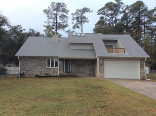 521 16th Ave N, Surfside Beach, SC 29575