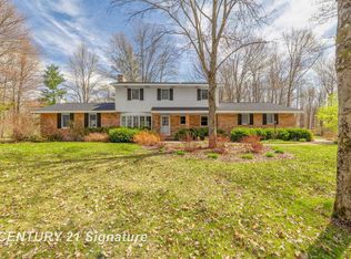 6710 N Jefferson Rd, Midland, MI 48642