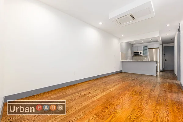 Rented by Urban Pads | media 6