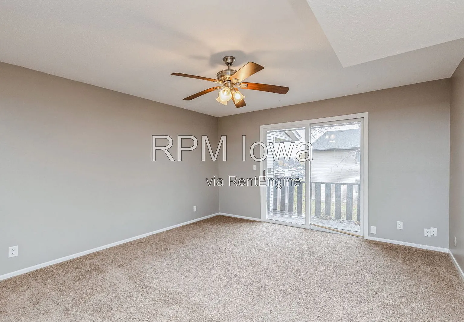 2 bed, 1.0 bath, 888 sqft, $1,145 — Photo 4